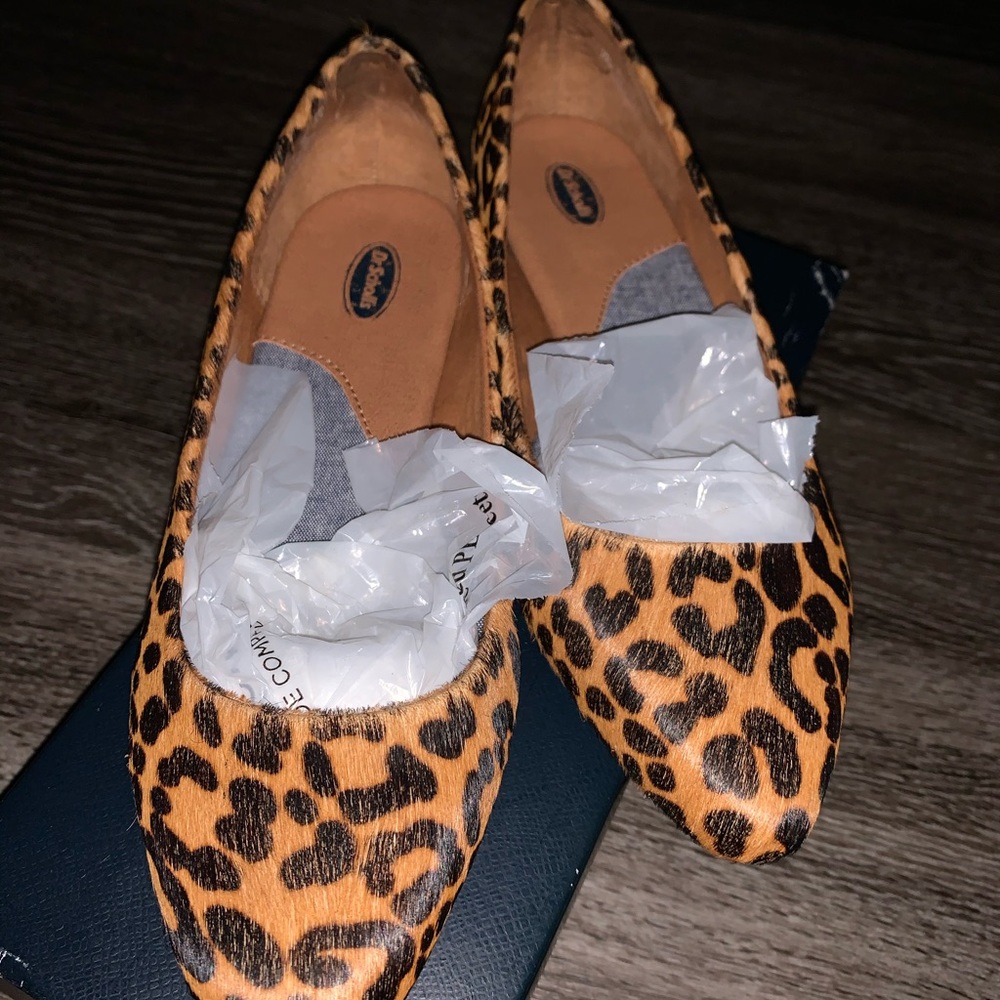Shoes - Picture 2 of 3